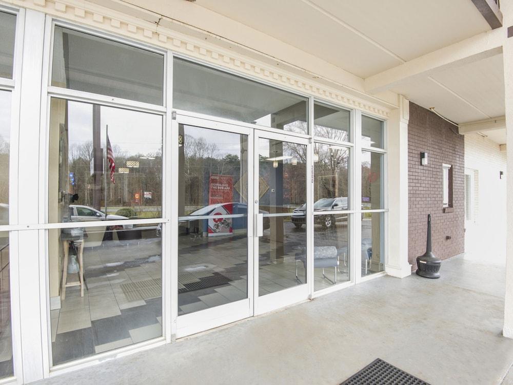 Econo Lodge Forest City Exterior photo